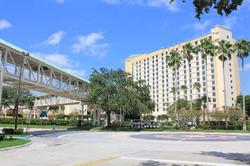 Rosen Plaza Hotel