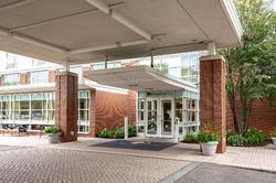 DoubleTree by Hilton Hotel Boston Bayside
