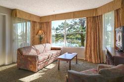 Parc Corniche Condominium Suite Hotel