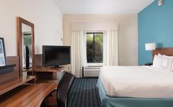 Fairfield Inn & Suites by Marriott Atlanta Airpt S