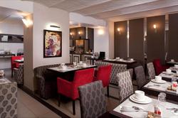 Hotel Eiffel Seine