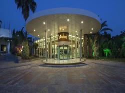 Pine Bay Holiday Resort