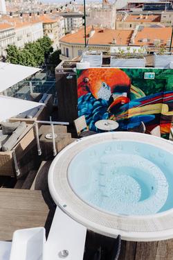 Hotel & Appartment Monsigny