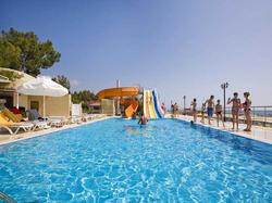 Perre La Mer Resort and Spa