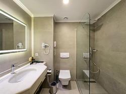 Catamaran Resort Hotel