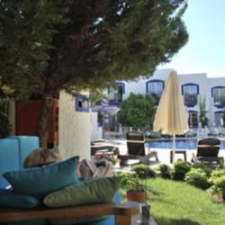 Serpina Hotel