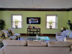 Knights Inn & Suites Near University of Richmond