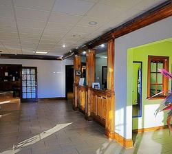 Knights Inn & Suites Near University of Richmond