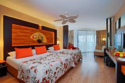 Limak Lara De Luxe Hotel & Resort