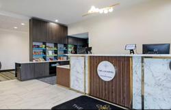 The Lux Hotel & Conference Center -Ascend Hotel