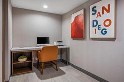 Holiday Inn Express Hotel & Suites Sorrento Valley