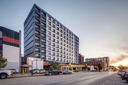DoubleTree by Hilton Huntington