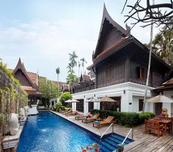 Davis Bangkok