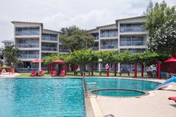 Chom View