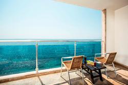 Charisma De Luxe Hotel