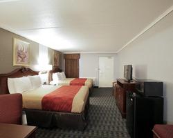 Econo Lodge near The Domain - The Arboretum