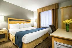 Hudson River hotel