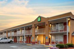 Quality Inn Fredericksburg near Historic Downtown