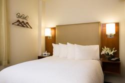 U Hotel Fifth Avenue