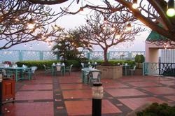 Long Beach Cha Am Hotel