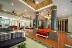 LA Vintage Resort by Poppa Palace