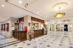 Royal Rattanakosin Hotel
