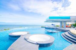 Royal Cliff Beach Terrace