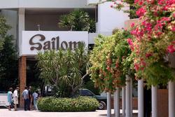 Sailom Hotel