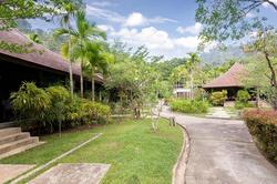 Khaolak Wanaburee Resort