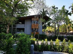 Khaolak Wanaburee Resort