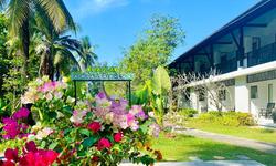 Palm Galleria Resort