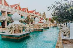Grand Pacific Sovereign Resort & Spa