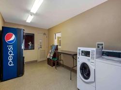 Extended Stay Deluxe Universal