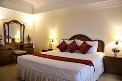 LK Royal Suite