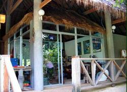 Narima Bungalow Resort (!)