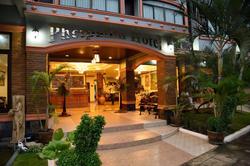 Sripet Hotel