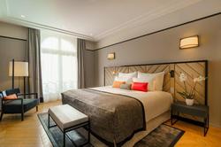 Le Claridge Champs-Elysees Fraser Suites