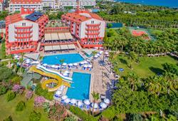 Royal Atlantis Beach