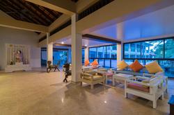 The Briza Beach Resort Khaolak