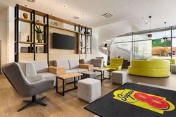 Super 8 By Wyndham Koblenz
