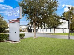 Sonesta Essential Savannah