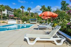 Logis Hotel Aux Tauzins