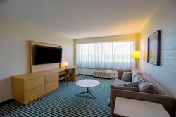 Doubletree By Hilton Clarksville Riverview