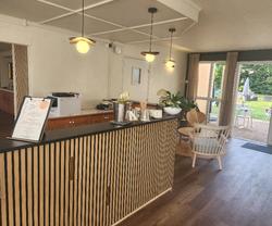 Hotel Nell