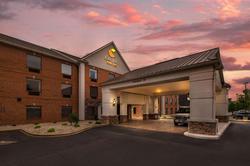 Comfort Suites Airport Airport