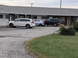 Capri Motel By OYO Elwood, Wathena