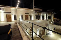 Arkeles Suites