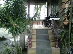 Lanta Sunny House