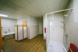 Große Und Voll Ausgestattete Apartments Im Grünen