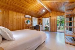 Etenna Beach Bungalow Hotel